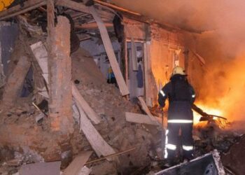 Уночі Росія дві години атакувала Харків “шахедами” та балістикою