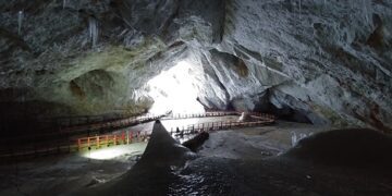 У печері Румунії знайшли бактерію, стійку до десяти сучасних антибіотиків