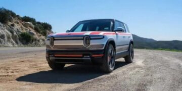 Чим здивував найдешевший суперник Tesla від Rivian (ФОТО)