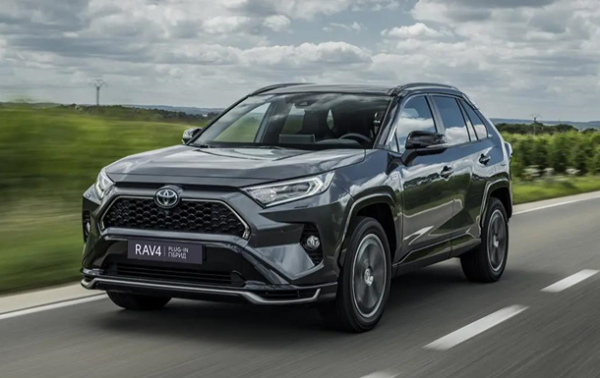 Ринок гібридів зріс на 40%: які авто обирали українці в січні