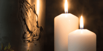 У Хмельницькій громаді попрощалися з полеглим захисником Денисом Демідовим