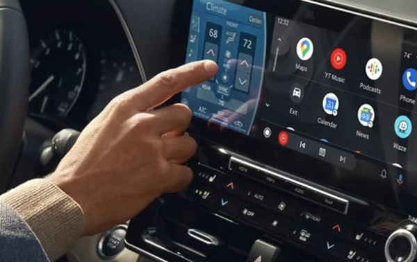 Toyota хоче заборонити водіям вимикати системи безпеки в автомобілях - ЗМІ Toyota хоче заборонити водіям вимикати системи безпеки в автомобілях - ЗМІ