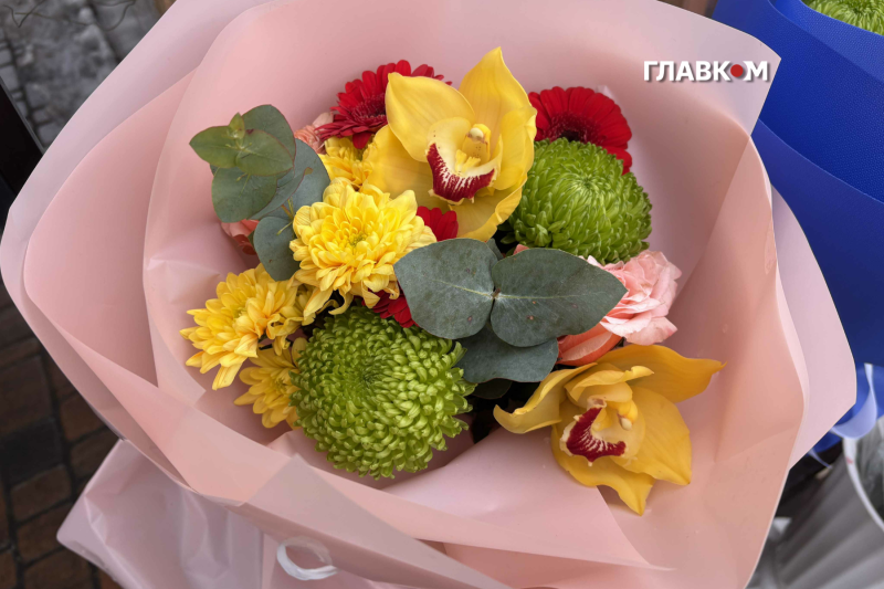 Квітковий ажіотаж у Києві: скільки коштує символ кохання у 2026 році