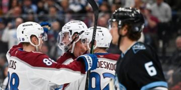 НХЛ: Колорадо та Анахайм святкують перемоги