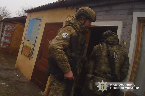 На Нікопольщині &laquo;Білі янголи&raquo; евакуювали 90-річну жінку під прикриттям туману