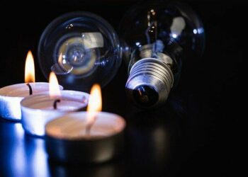 Плановий ремонт світла у Миколаєві: де та коли діятимуть відключення, – ФОТО