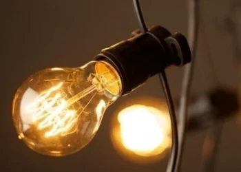 У Миколаєві заплановані відключення електроенергії: які райони залишаться без світла