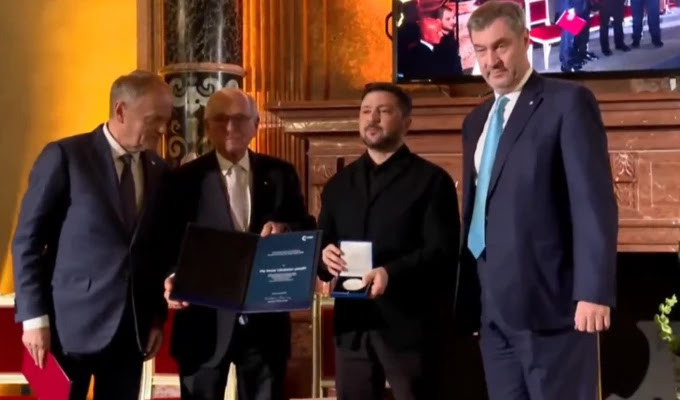 Український народ отримав премію миру за оборону себе і Європи від орди