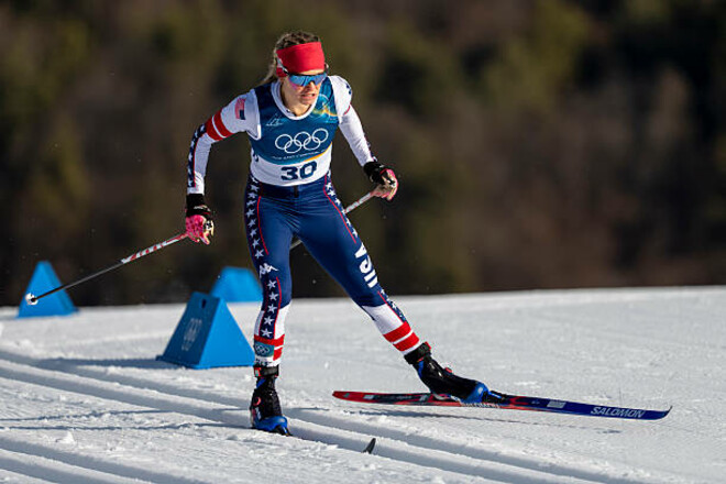 Важко дихала. Чемпіонка Тур де Скі пробігла гонку ОІ-2026 з травмою ребра