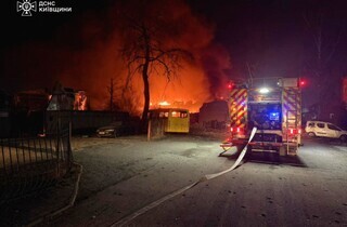 Київщина: ДСНС та поліція повідомили наслідки масованого обстрілу (фото, відео)
