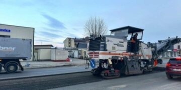 Латання ям триває: де сьогодні будуть затори у Тернополі (ФОТО)