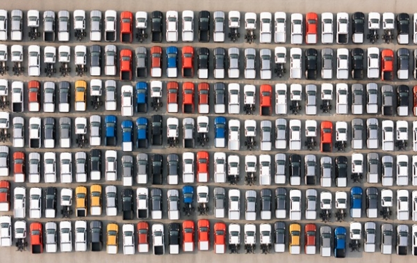 В Україні впав попит на вживані автомобілі В Україні впав попит на вживані автомобілі