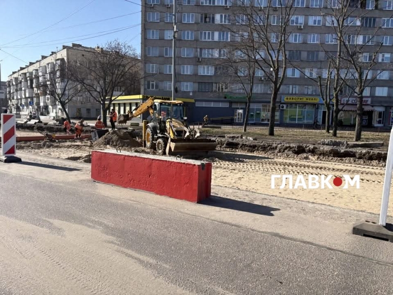 Ремонт Харківського шосе у Києві. Фоторепортаж із будівництва, яке розсварило громадян