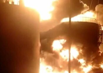 Росію від Москви до Татарстану вночі атакували майже 300 дронів