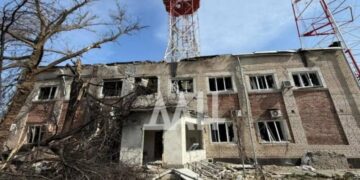 Донецьк залишився без телецентру. Що це було насправді