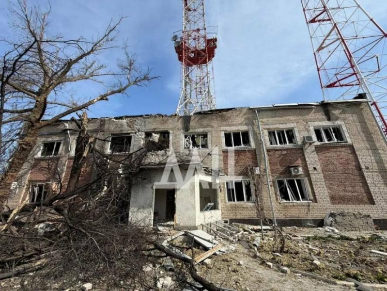 Донецьк залишився без телецентру. Що це було насправді