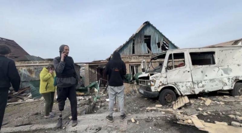 &laquo;Діти цілі, але в шоковому стані&raquo;: мешканець Запоріжжя розповів про ранкову атаку, яка вбила двох людей, двоє отримали поранення