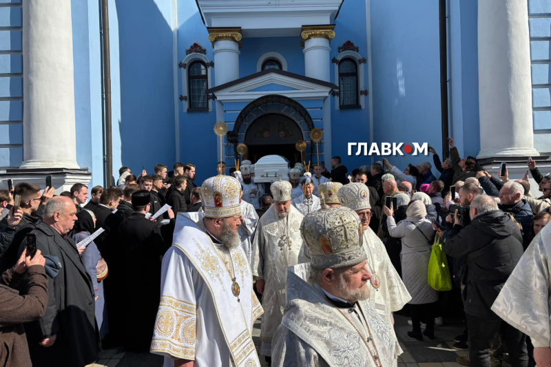 Україна попрощалася з Патріархом Філаретом. Церемонія поховання