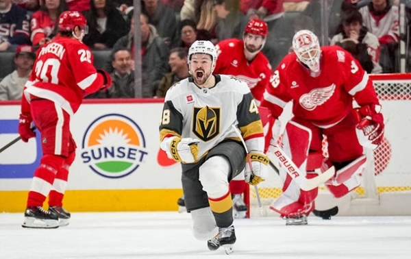 НХЛ: переможний вечір для Вегаса і Кароліни НХЛ: переможний вечір для Вегаса і Кароліни