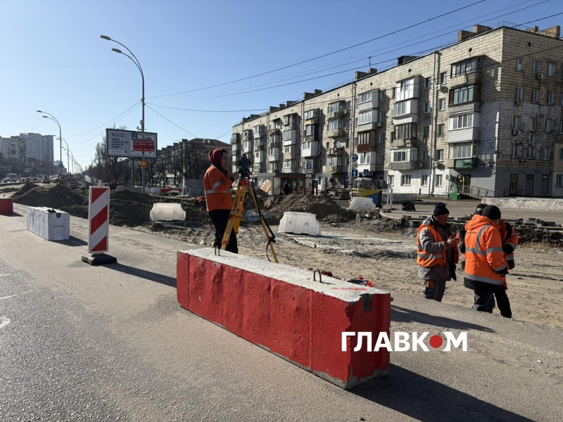 Ремонт Харківського шосе у Києві. Фоторепортаж із будівництва, яке розсварило громадян