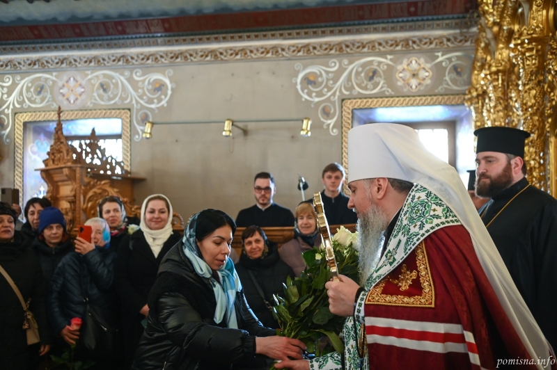 Історична подія у Лаврі: Епіфаній уперше звершив молитву у храмі над Ближніми печерами