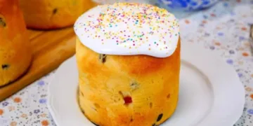 Пишна домашня паска до Великодня: перевірений рецепт