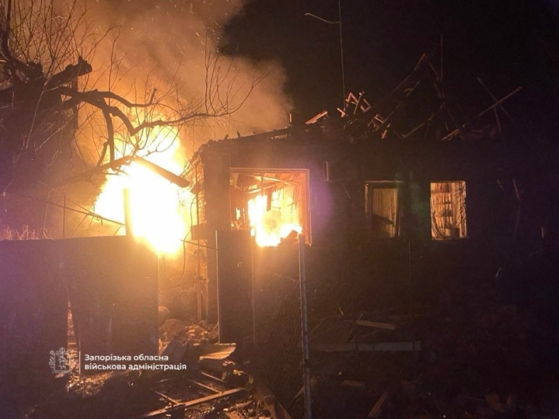 Ворог атакував дронами Запоріжжя: є потерпілі, виникли пожежі, &ndash; голова ЗОВА