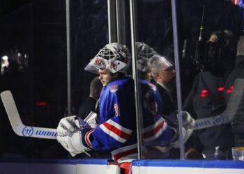 НХЛ: Оттава взяла гору над Рейнджерс