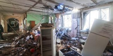 Удар по Одесі: пошкоджено пологовий будинок у Приморському районі