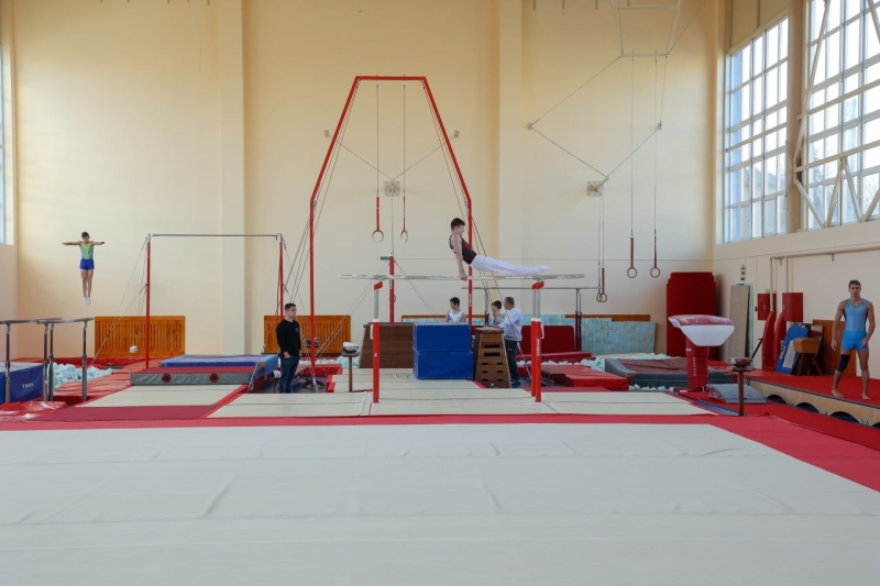 Занедбані спортивні діаманти Донбасу: у що перетворилися легендарні стадіони за роки окупації, - ФОТО