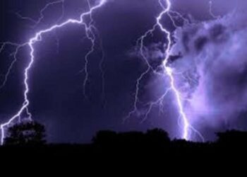 “Сніг і дощ”: в Україні вдарить справжнє похолодання, синоптики сказали про холод і туман