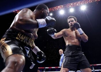 Ітаума завершив бій з Франкліном достроково