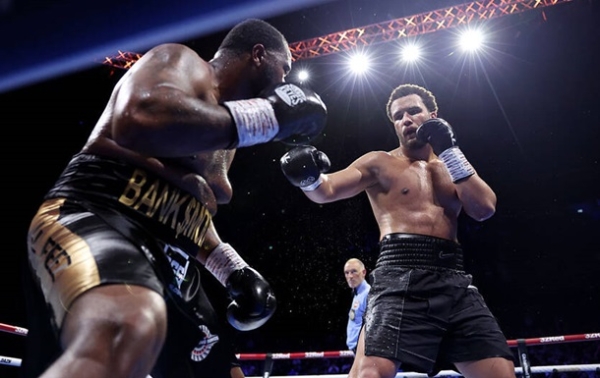 Ітаума завершив бій з Франкліном достроково