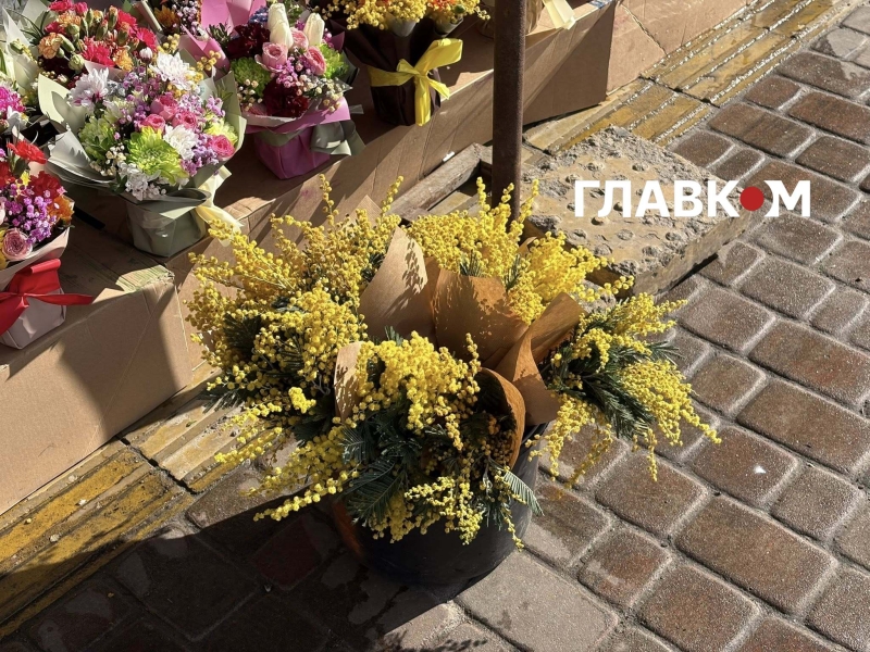 Скільки коштують квіти у Києві перед 8 березня: огляд цін на ринках та в магазинах