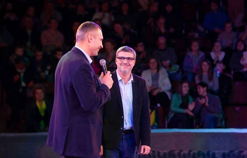 Заступник Кличка Валентин Мондриївський: Комунальники бояться працювати через&hellip; тиск правоохоронців