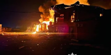 Київщина: ДСНС та поліція повідомили наслідки масованого обстрілу (фото, відео)