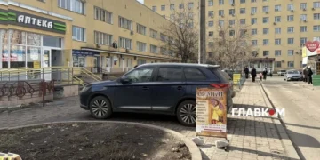 Рік після знесення МАФів. Що відбувається біля метро «Мінська» (фото)