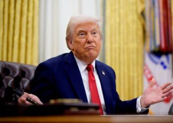 «Ми перемогли» або «повертаємося»: Трамп заплутав світ заявами про війну з Іраном