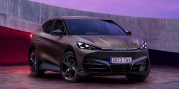 CUPRA представила нову доступну версію електрокросовера Tavascan