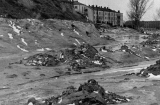 65-ті роковини Куренівської трагедії: як радянська влада намагалася приховати загибель сотень киян