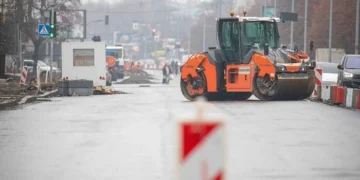 Держаудитслужба «трясе» Київ. Дороги в ямах, мости в критичному стані, а ревізори фіксують аномальні видатки