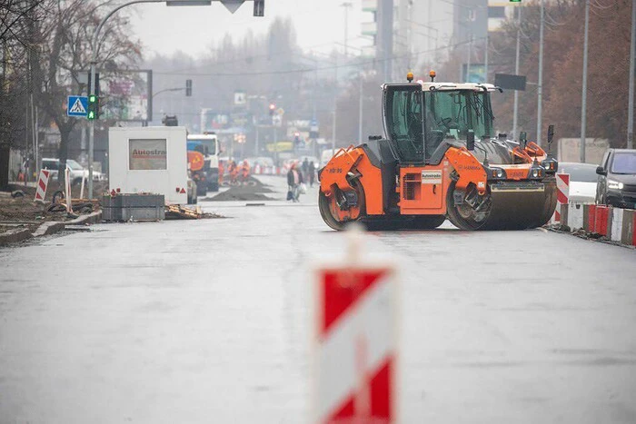 Держаудитслужба &laquo;трясе&raquo; Київ. Дороги в ямах, мости в критичному стані, а ревізори фіксують аномальні видатки