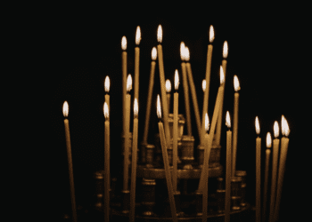 У Хмельницькій громаді попрощалися з трьома захисниками України