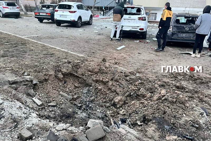 З'явилися кадри з наслідками удару по Броварах