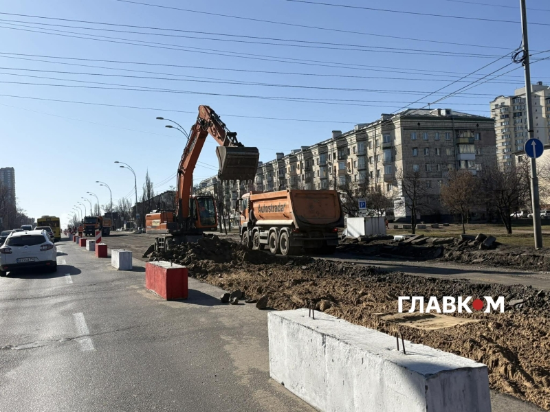 Ремонт Харківського шосе у Києві. Фоторепортаж із будівництва, яке розсварило громадян