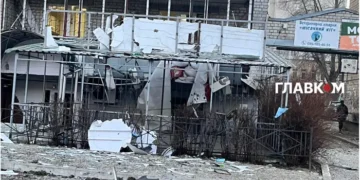 З’явилися кадри з наслідками удару по Броварах