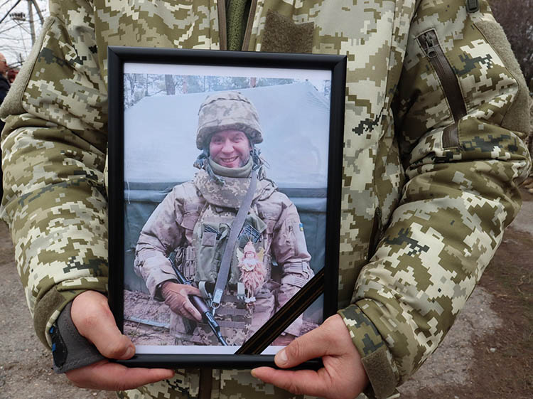 На війні помер наш мужній захисник Іван Сохач