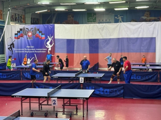 Спорт в окупованому Донецьку: &laquo;норми ГТО&raquo; замість міжнародних змагань