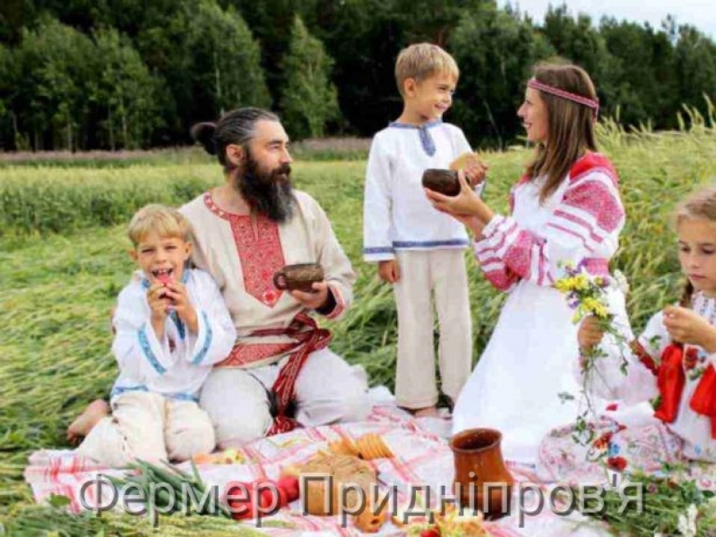 Та хіба ж хочеш, мусиш... Цієї ночі, о 3-й, стрілки годинника переводять на четверту годину