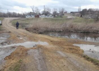 У річку на Миколаївщині потрапила невідома речовина: що показали аналізи